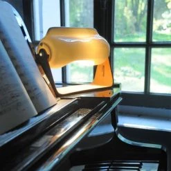 Tsé & Tsé Associées Lampes à Poser Lampe De Table Avec Support En Bois Clair -Luminaires Contemporain Soldes lampe de table avec support en bois clair 3