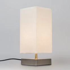 QAZQA Lampes à Poser Lampe De Table En Métal Blanc -Luminaires Contemporain Soldes lampe de table en metal blanc 9