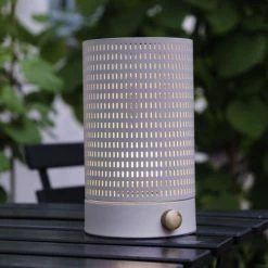 Dyberg Larsen Lampes à Poser Lanterne En Métal Blanc Et Laiton, H 20 Cm D 12 Cm -Luminaires Contemporain Soldes lanterne en metal blanc et laiton h 20 cm d 12 cm 2