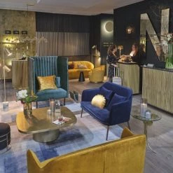 Maisons Du Monde Suspensions Suspension En Métal Doré Globes En Verre Ambré -Luminaires Contemporain Soldes suspension en metal dore globes en verre ambre 1000 5 8 200129 4